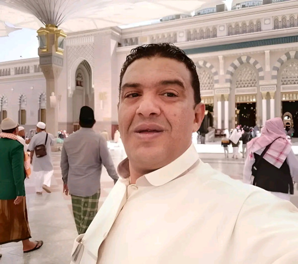 من هو الفنان علي عنبة السيرة الذاتية سبب وفاة الفنان اليمني علي عنبة ويكيبيديا