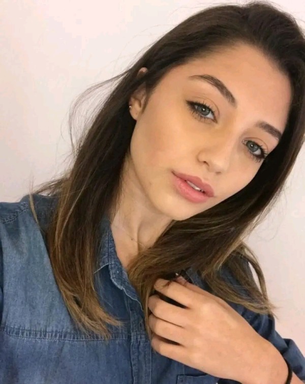 بطلة مسلسل الب أرسلان الموسم الثاني رسمياً :الموهبة الشابة كايرا زابجي أصبحت شريكة باريش اردوتش في المسلسل التاريخي‎#AlparslanBüyükSelçuklu في موسمه الثاني بعد إنسحاب فهرية افجين