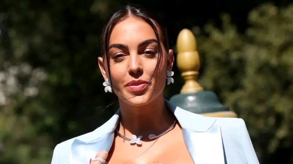 من هي والدة جورجينا رودريغيز ويكيبيديا وما هو أصل عائلة جورجينا رودريغيز ابناء جورجينا رودريغيز